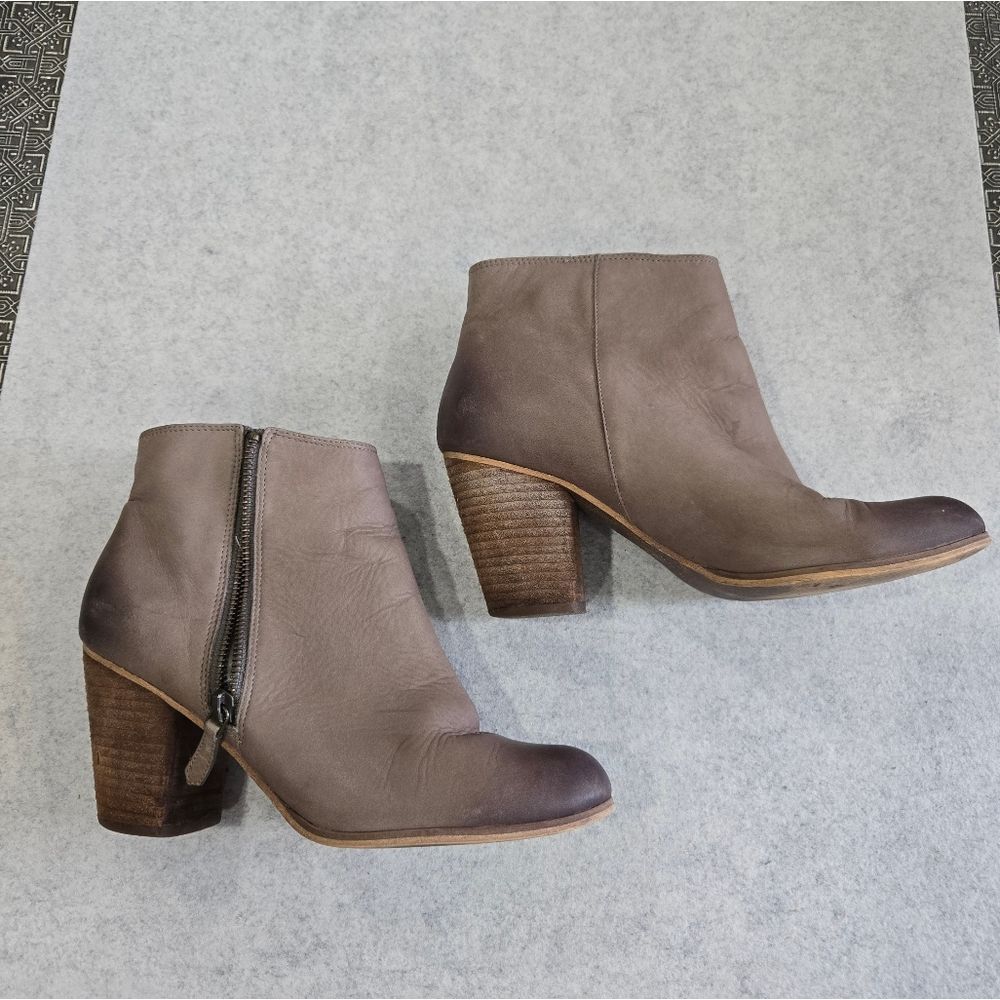 🐢 BP Trolley Ankle Booties in Tan Size 8.5 Tan Leather - Picture 2 of 11